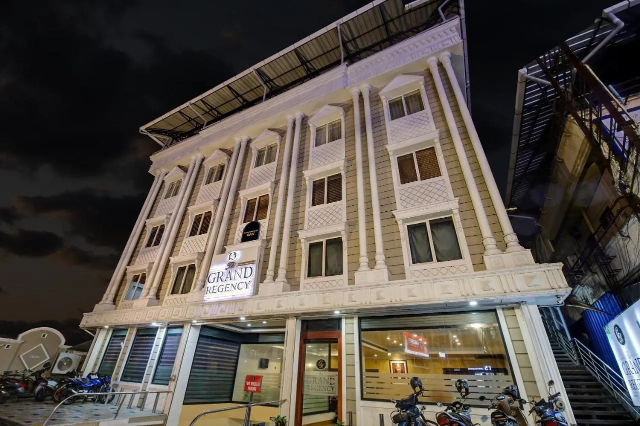 Collection O Hotel Grand Regency Angamali