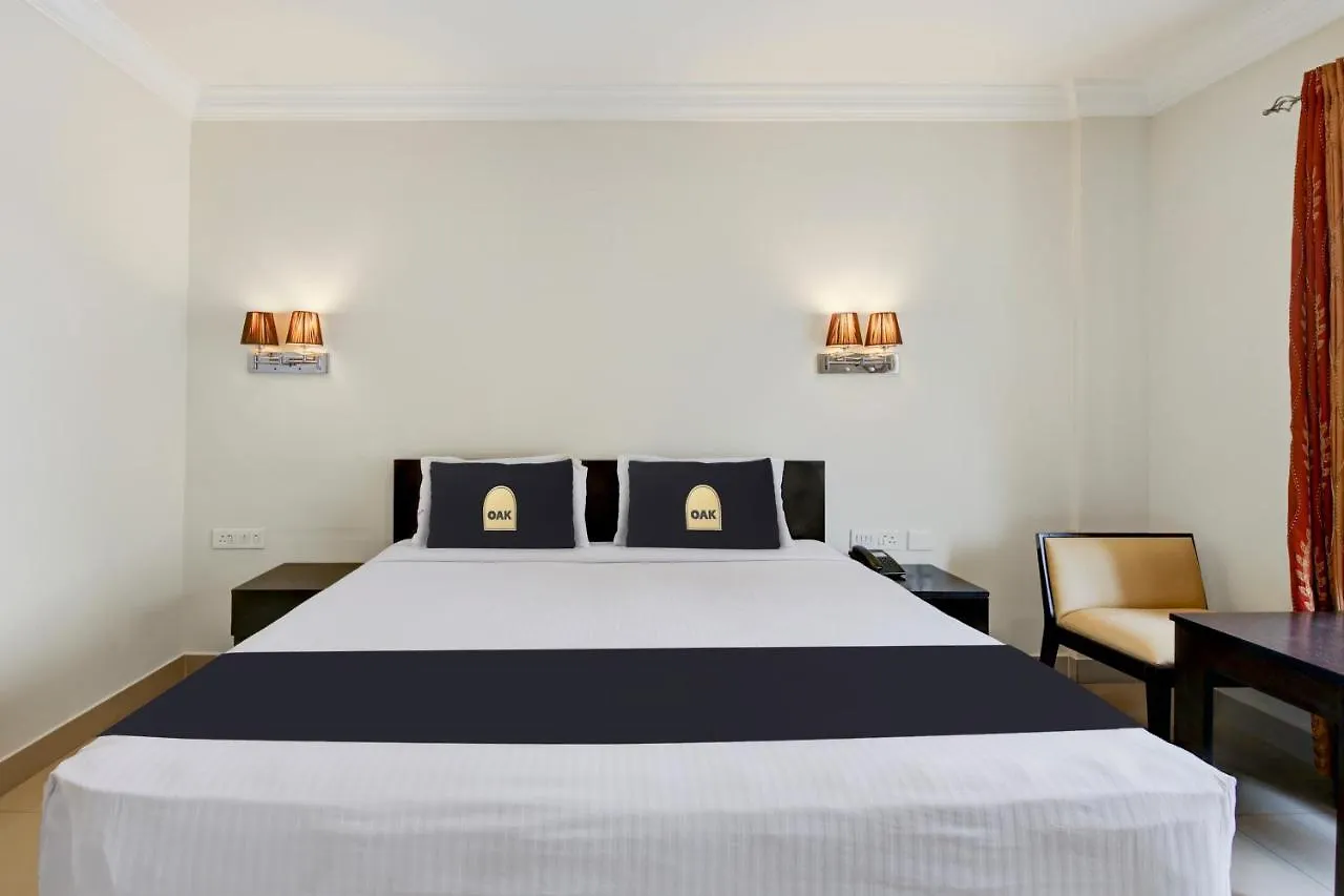 Collection O Hotel Grand Regency Angamali 3*,