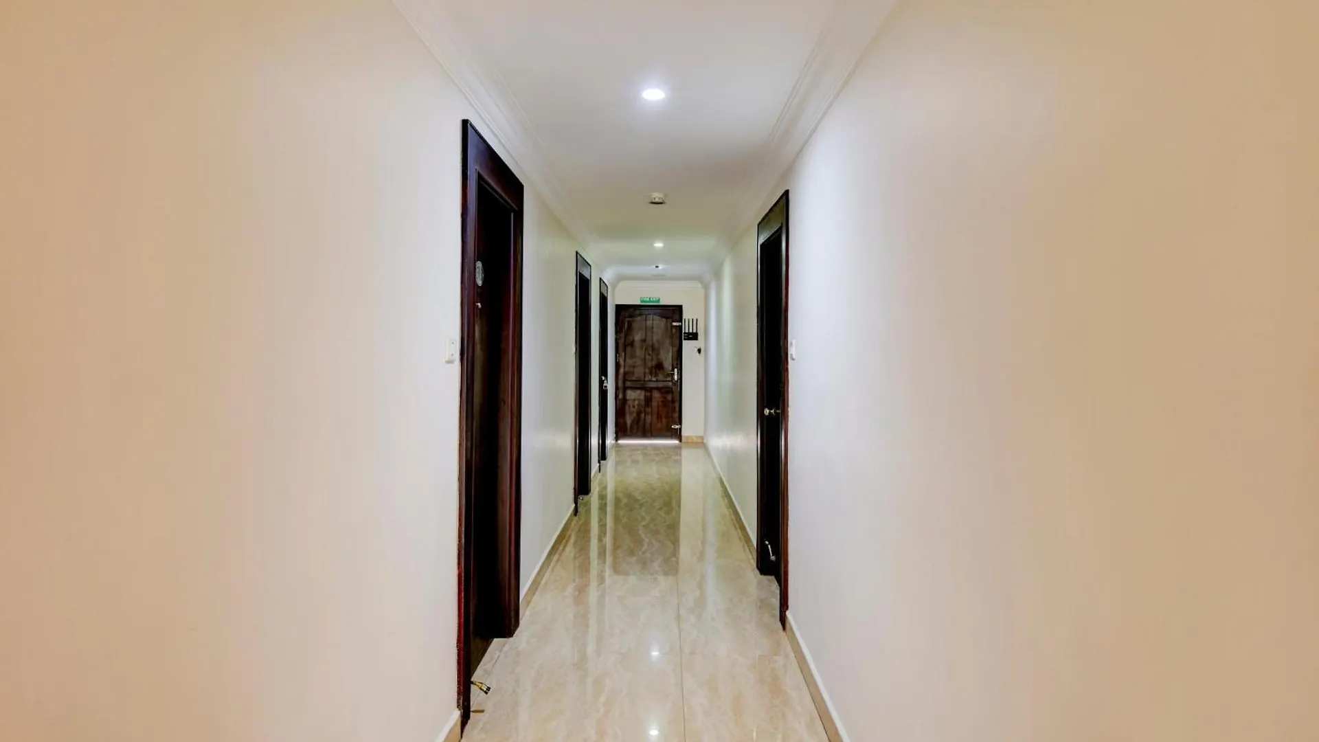 Collection O Hotel Grand Regency Angamali