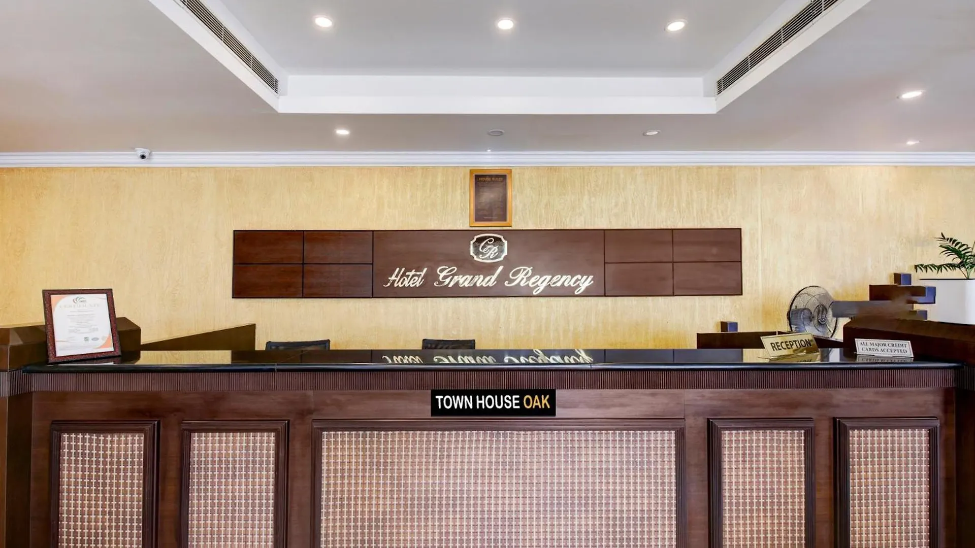 Collection O Hotel Grand Regency Angamali 3*,  India
