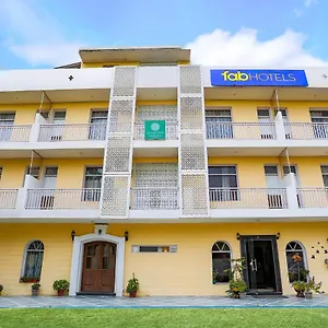https://capital-o-76601-aravali-suites.hotelsdelhi.org